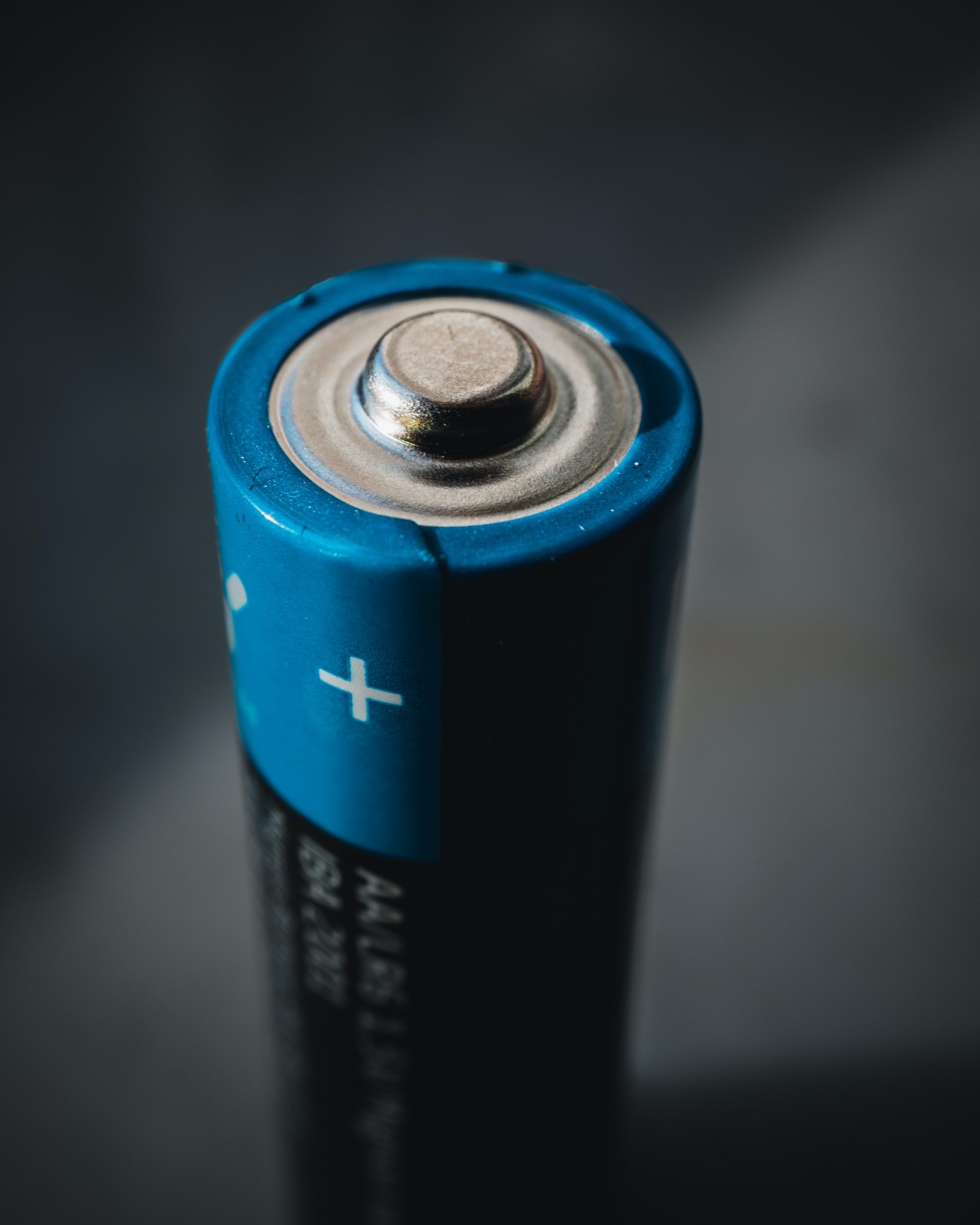 batteries that can hold their charge for days